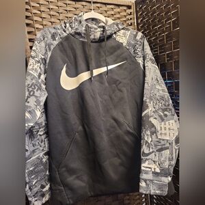 Nike Dri-Fit Black Hoodie Size Medium-Unisex